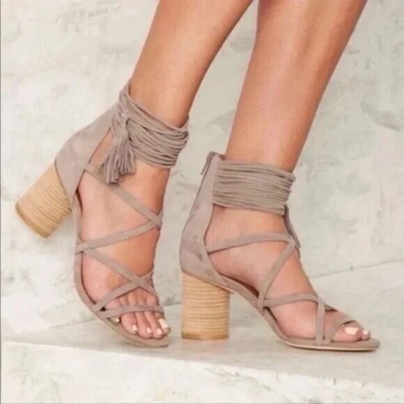 JEFFREY CAMPBELL Despina Strappy Sandal In Taupe Tassels - Picture 1 of 11